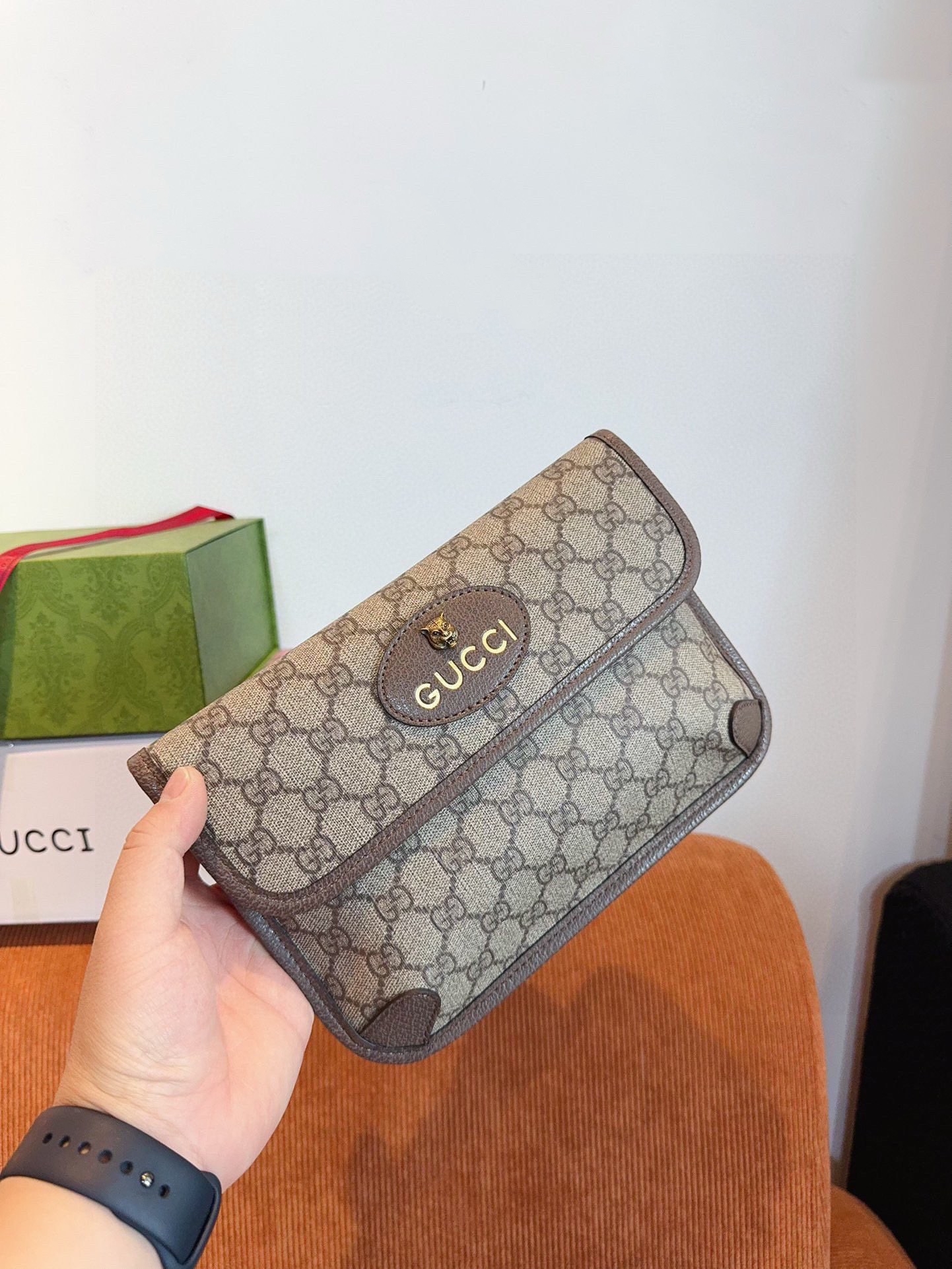 【GUCCI旗艦店】グッチ Marmont トラの頭 クロスボディバッグ