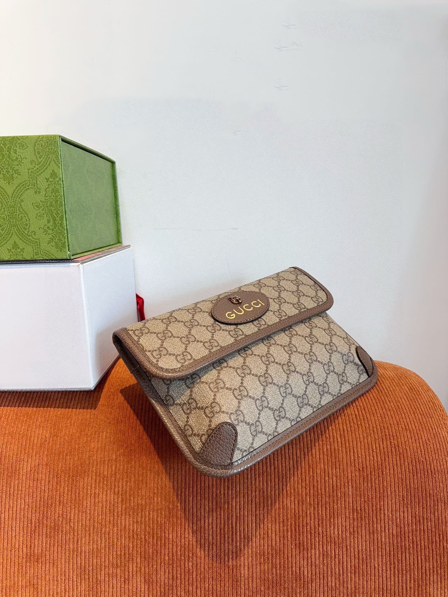 【GUCCI旗艦店】グッチ Marmont トラの頭 クロスボディバッグ