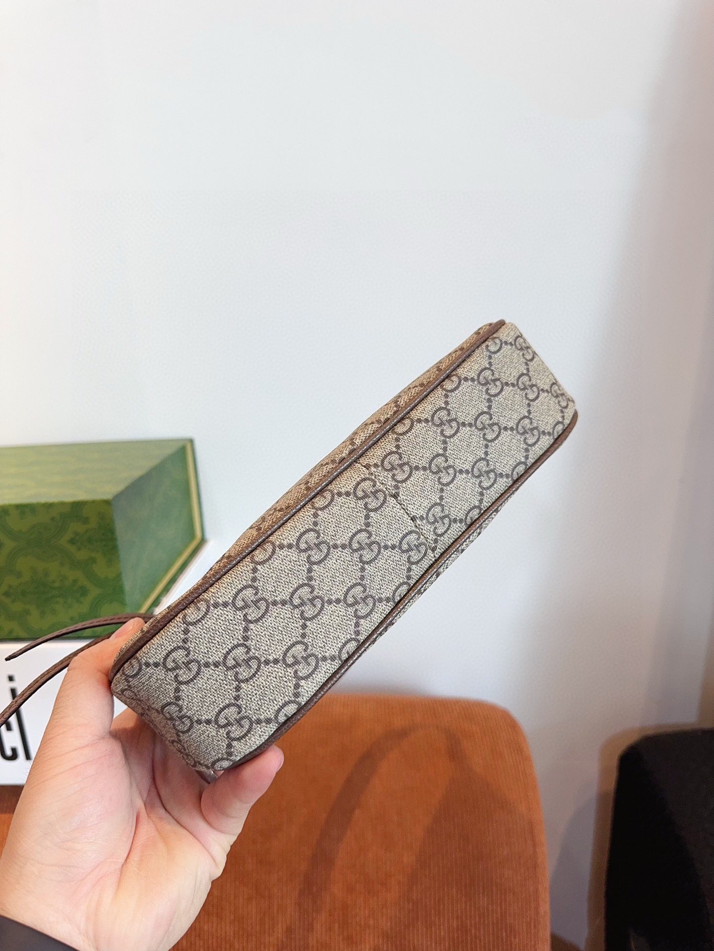 【GUCCI旗艦店】グッチ Ophidia わきバッグ ハンドバッグ