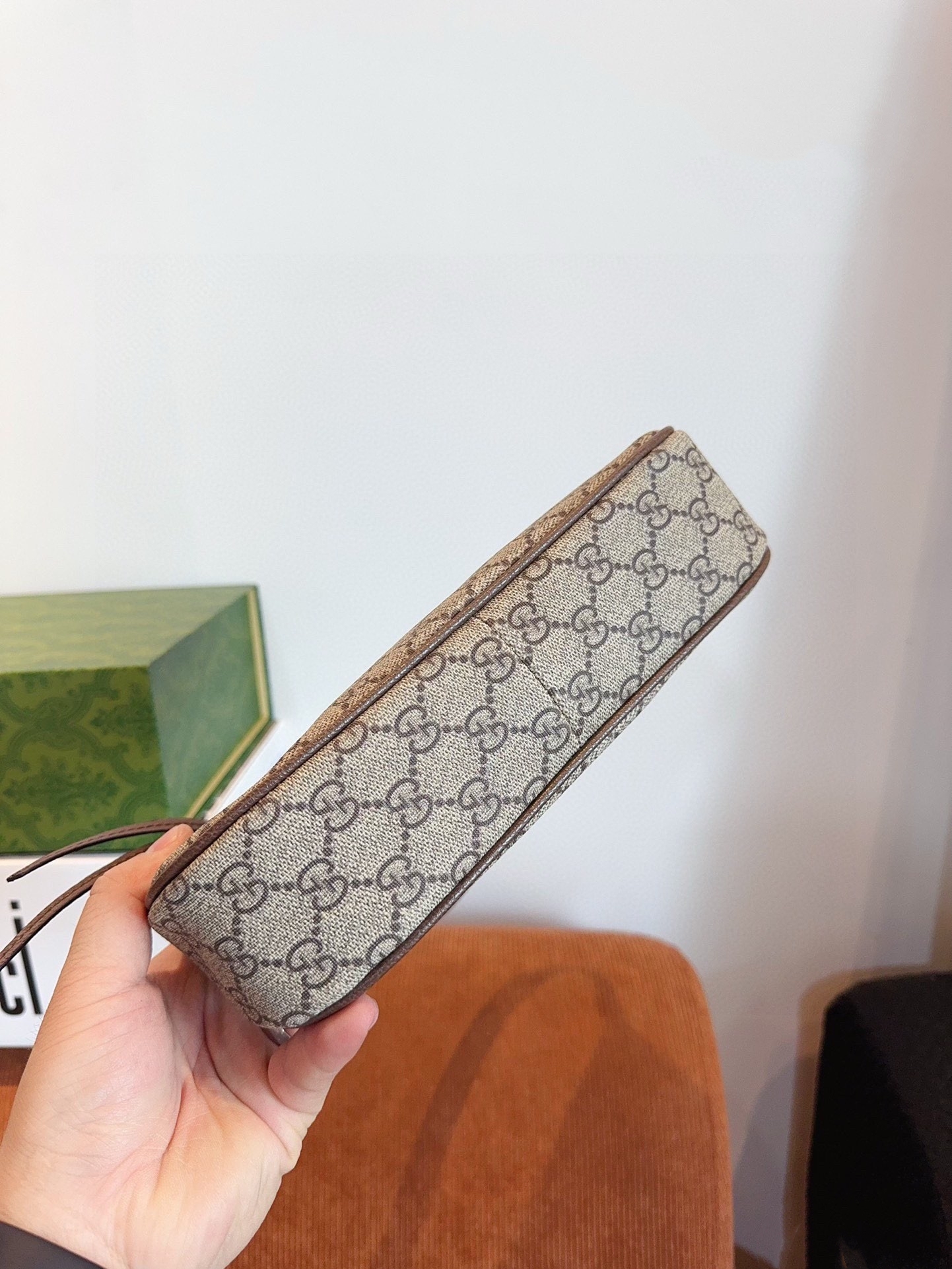 【GUCCI旗艦店】グッチ Ophidia わきバッグ ハンドバッグ