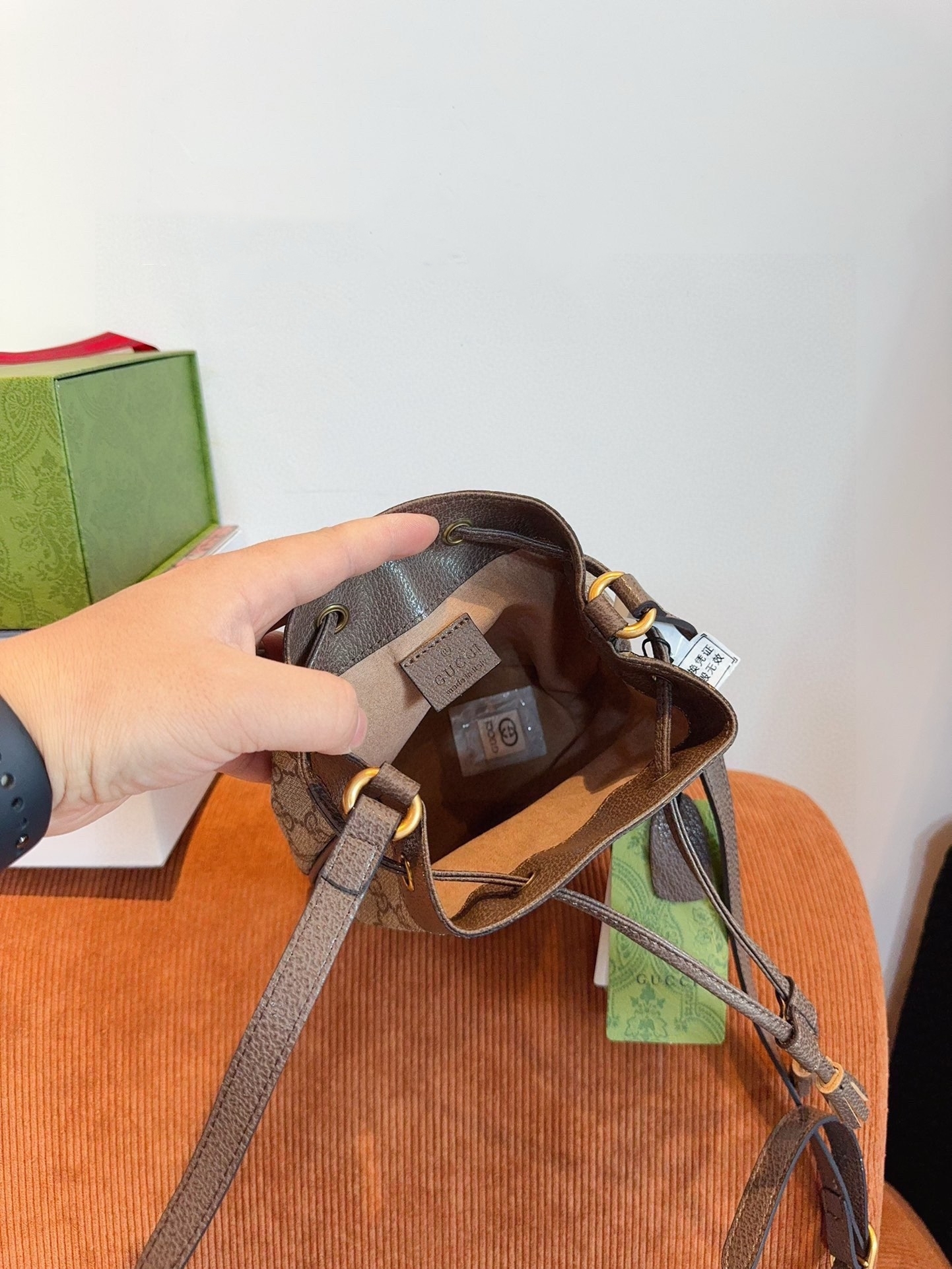 【GUCCI公式旗艦店】グッチ GG ミニバケツバッグ 16*10*19cm