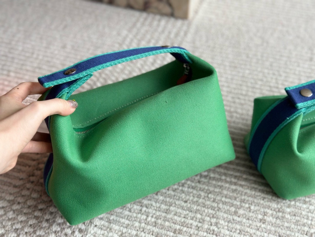 【HERMES公式旗艦店】エルメス トイレタリーバッグ 9色