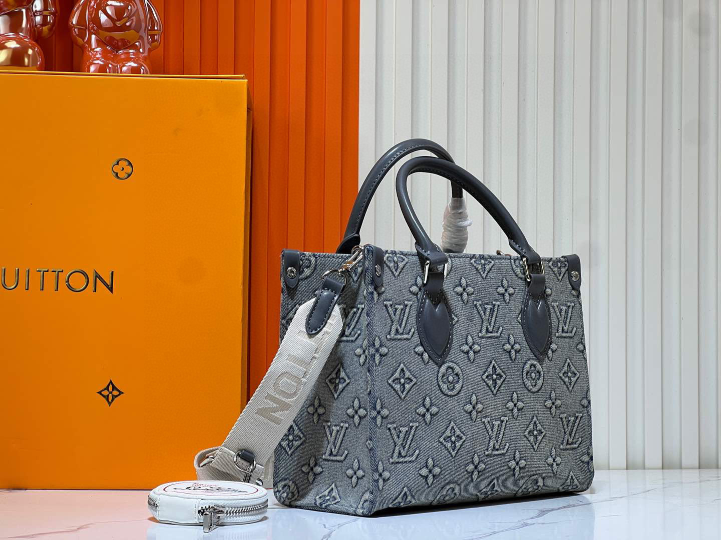 LOUIS VUITTON ルイヴィトン ONTHEGO デニムバッグ M46373