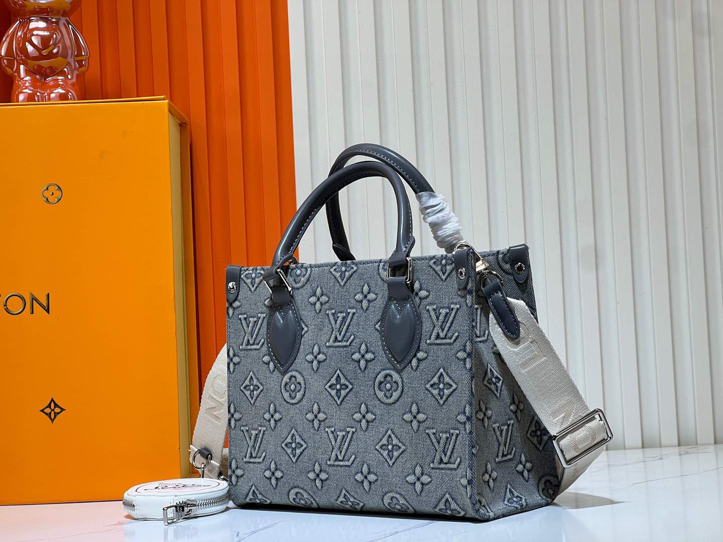 LOUIS VUITTON ルイヴィトン ONTHEGO デニムバッグ M46373
