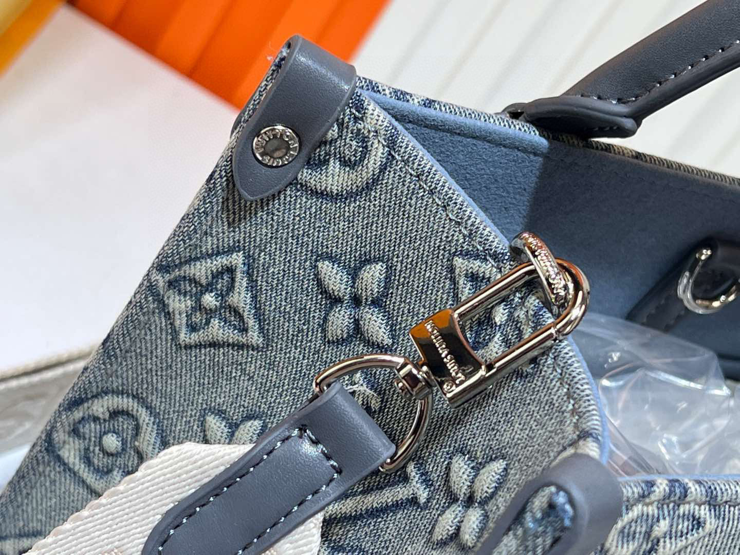 LOUIS VUITTON ルイヴィトン ONTHEGO デニムバッグ M46373