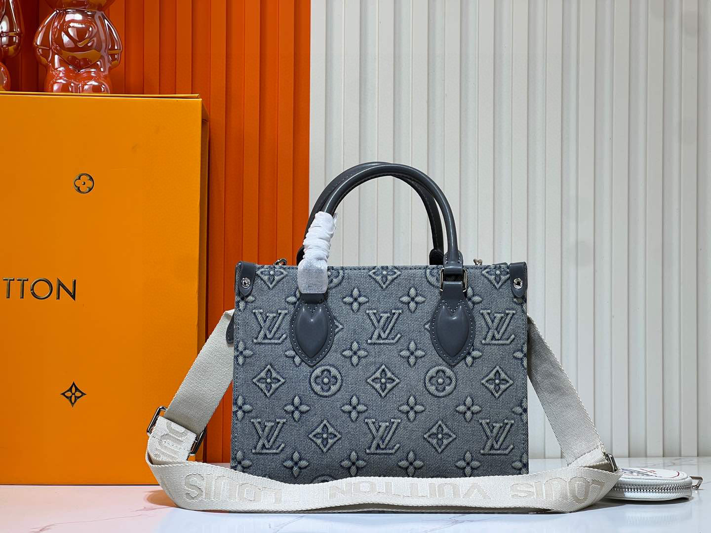 LOUIS VUITTON ルイヴィトン ONTHEGO デニムバッグ M46373