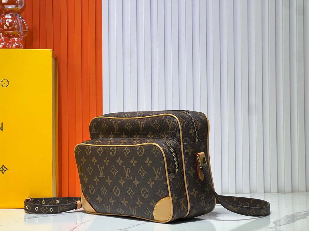 LOUIS VUITTON ルイヴィトン レトロ・クラシック クロスボディバッグ M45244