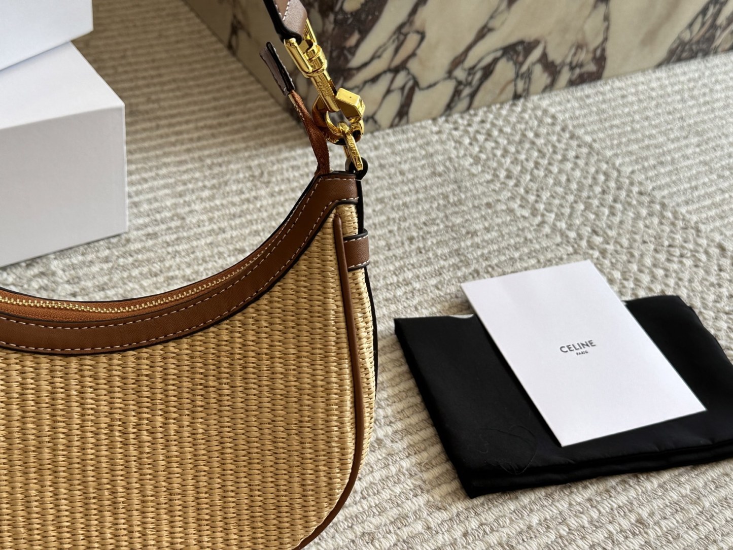 【CELINE公式旗艦店】セリーヌ わら編みバッグ