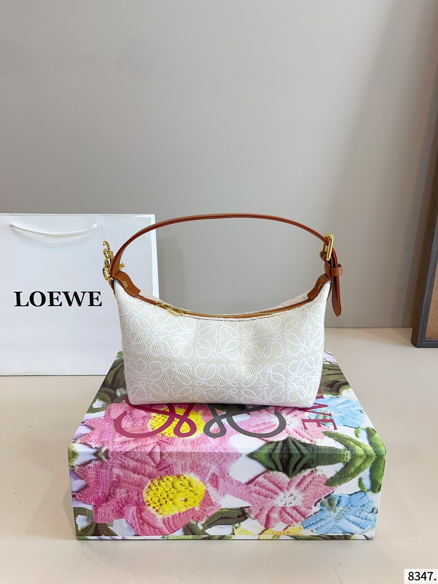 【LOEWE旗艦店】ロエベ デニングのバッグ ハンドバッグ