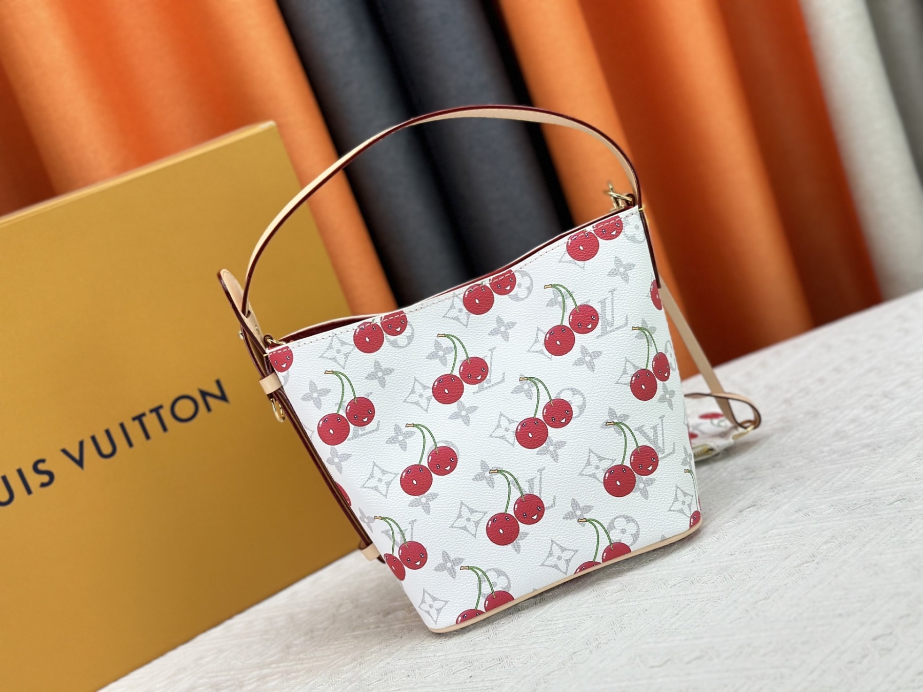 LOUIS VUITTON ルイヴィトン ALL In BB ハンドバッグ