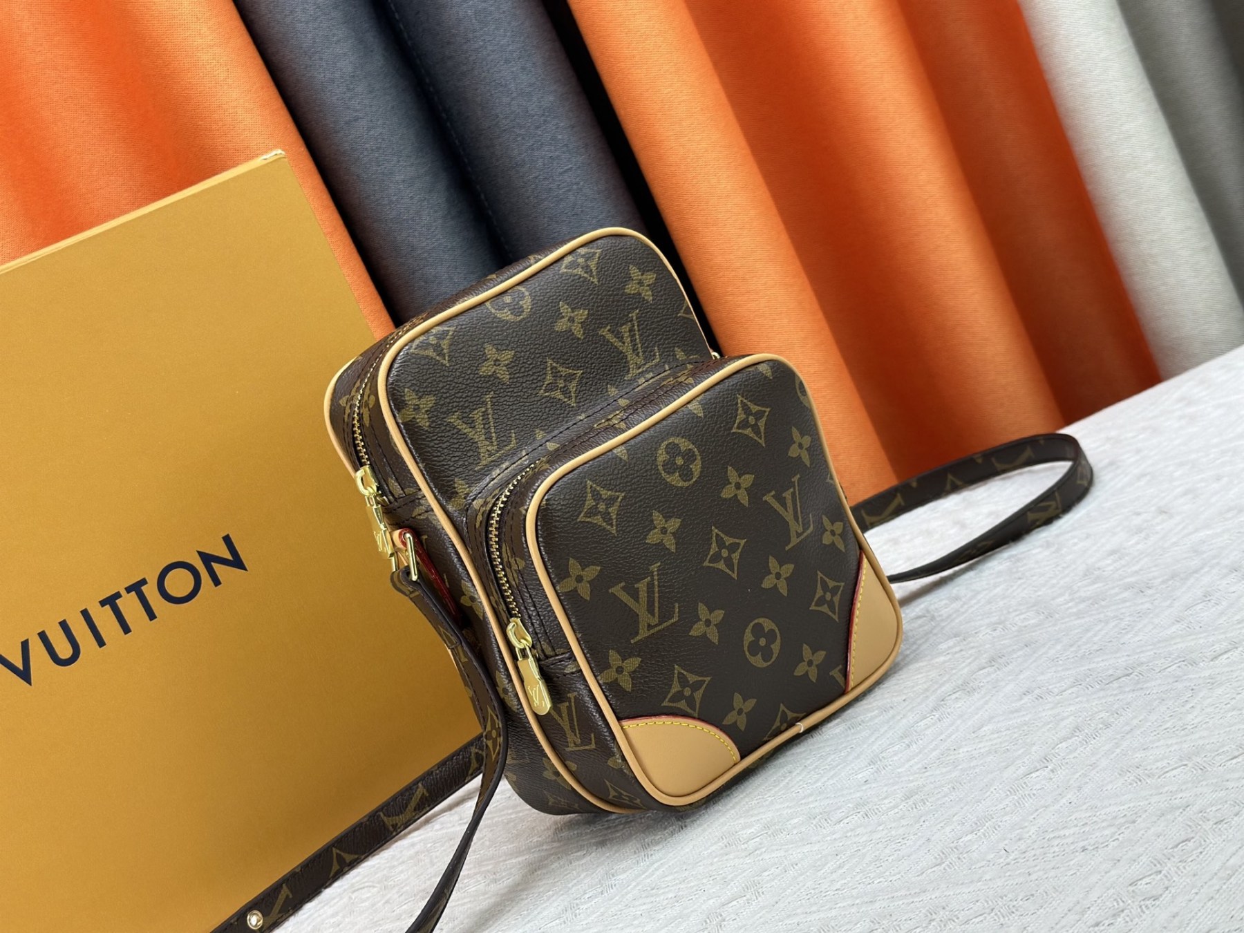 LOUIS VUITTON ルイヴィトン Monogram ショルダーバッグ M45236