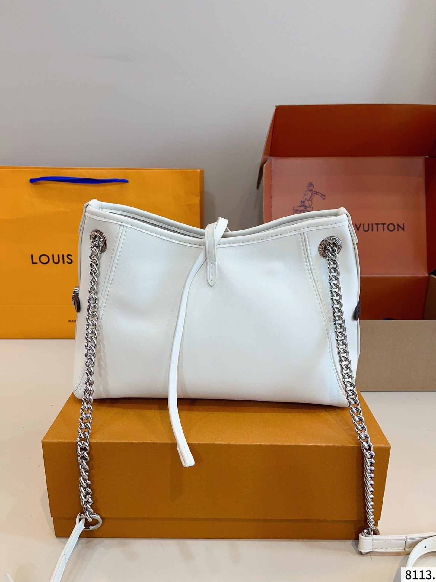LOUIS VUITTON ルイヴィトン CARRYALL BB クロスボディバッグ