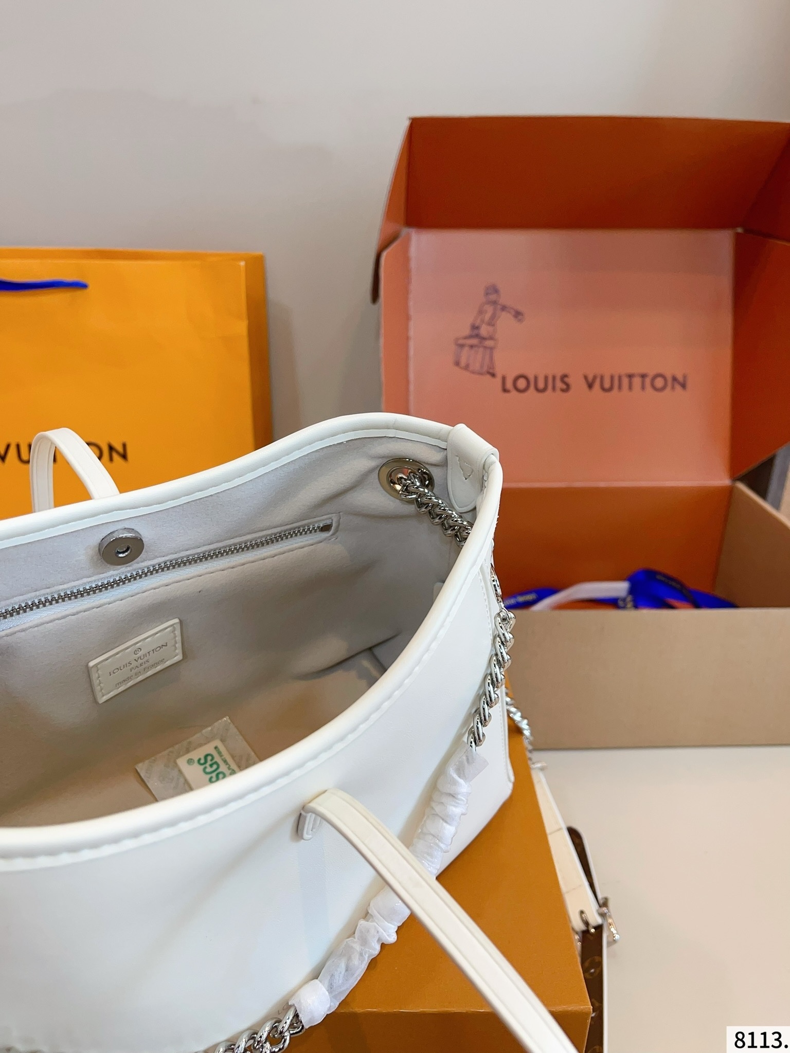 LOUIS VUITTON ルイヴィトン CARRYALL BB クロスボディバッグ