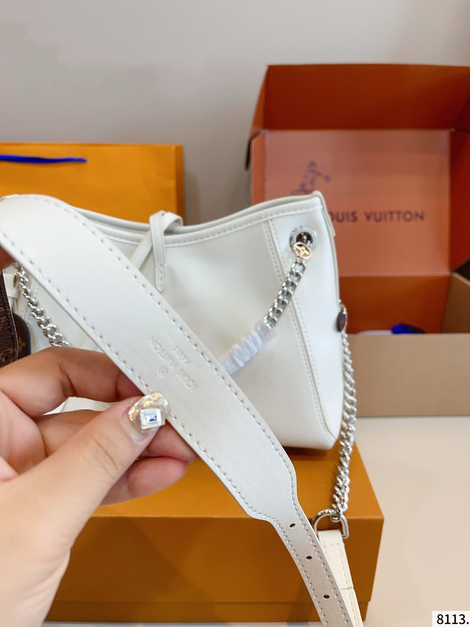 LOUIS VUITTON ルイヴィトン CARRYALL BB クロスボディバッグ