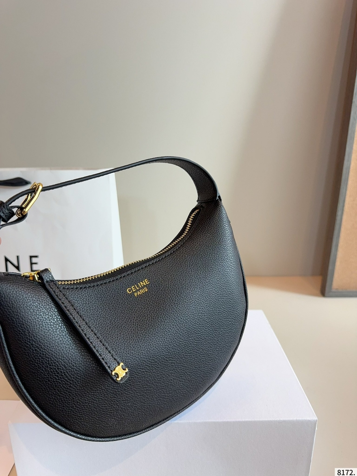 【CELINE公式旗艦店】セリーヌ わきバッグ ショルダーバッグ