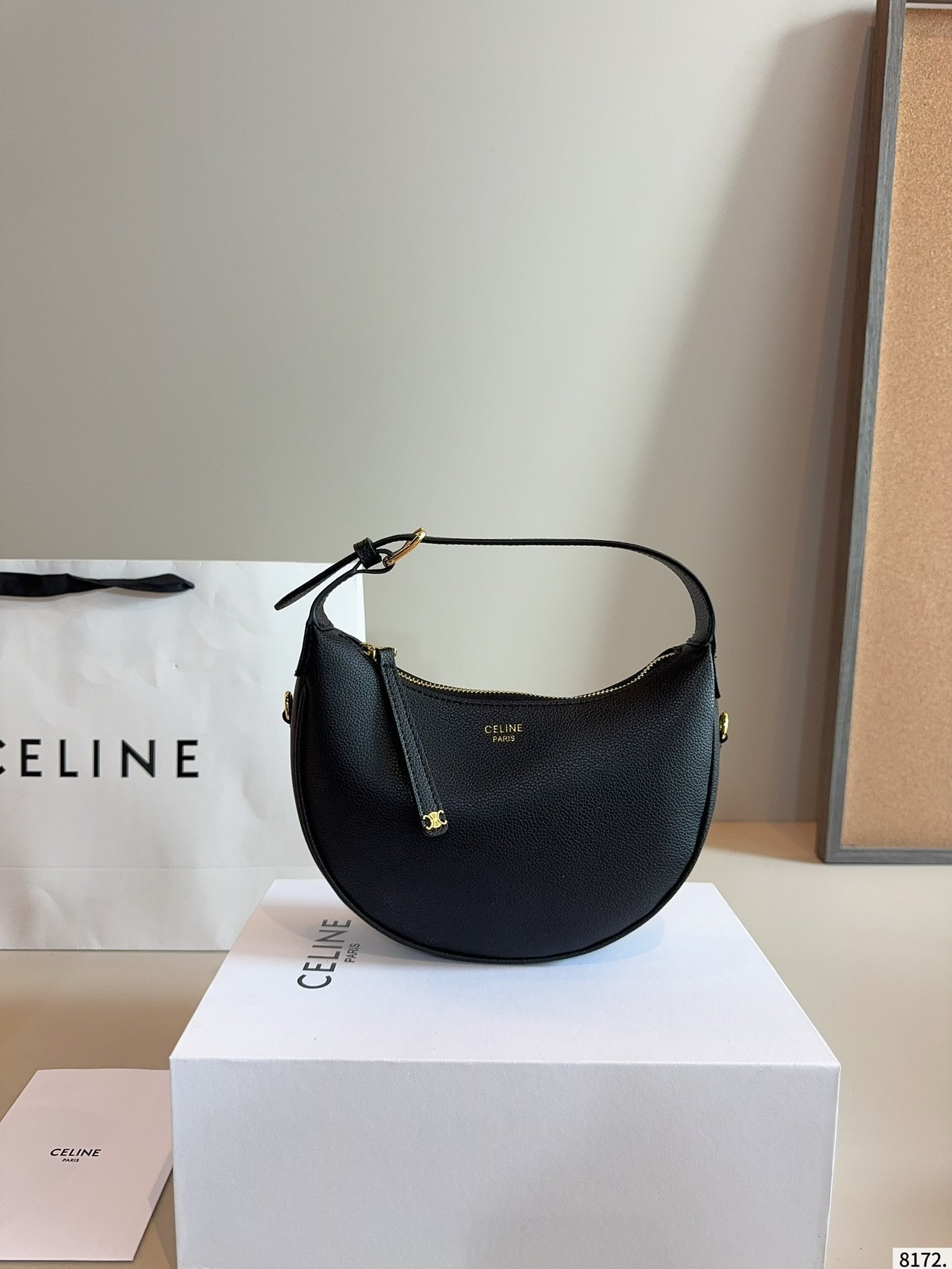 【CELINE公式旗艦店】セリーヌ わきバッグ ショルダーバッグ