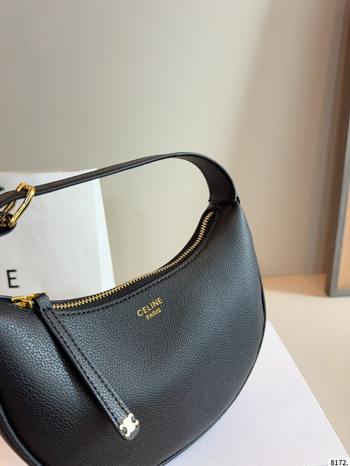 【CELINE公式旗艦店】セリーヌ わきバッグ ショルダーバッグ