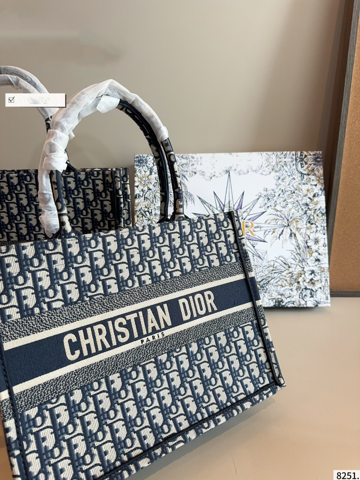 【DIOR旗艦店】ディオール Book Tote ハンドバッグ 3色