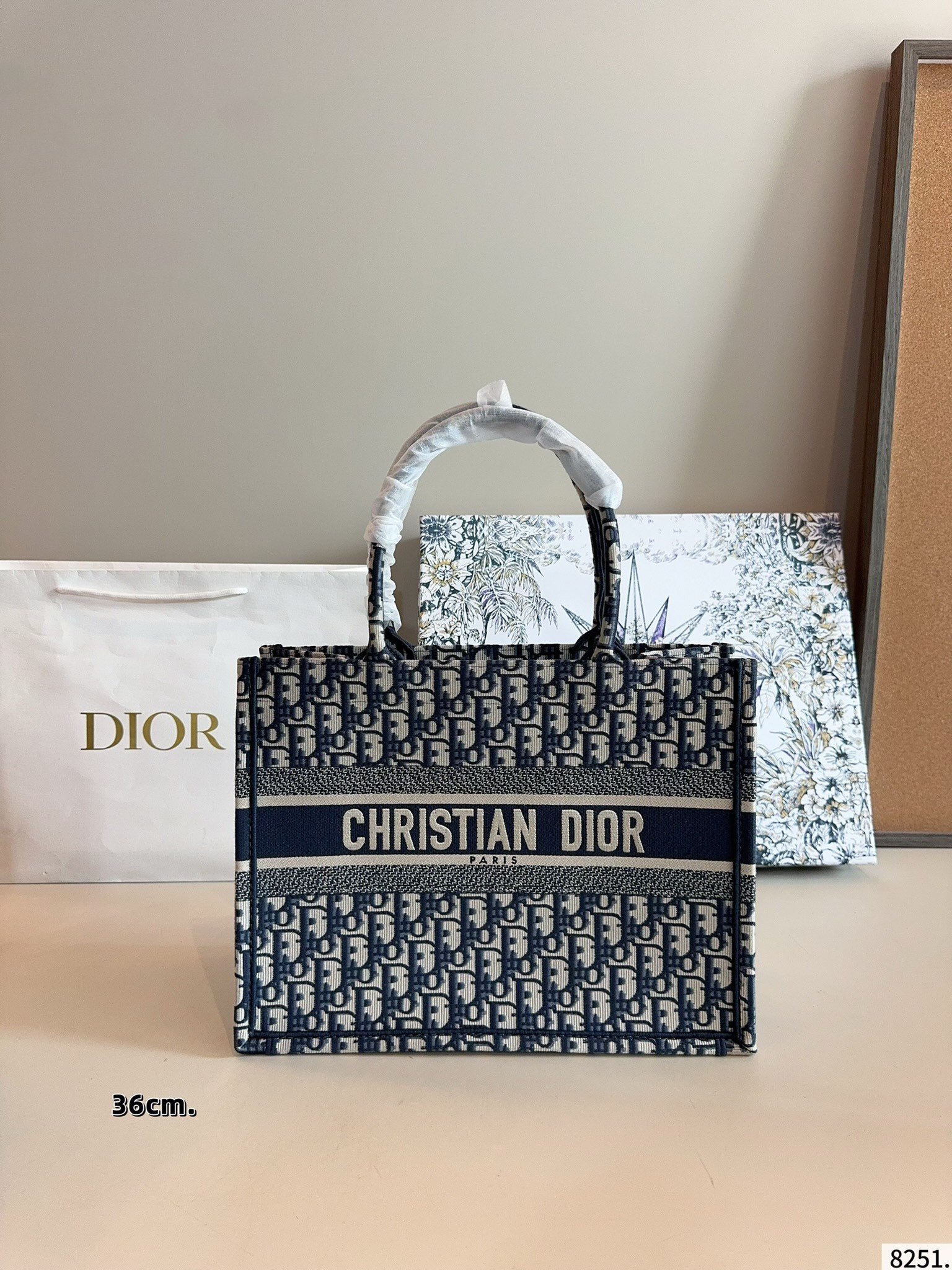 【DIOR旗艦店】ディオール Book Tote ハンドバッグ 3色