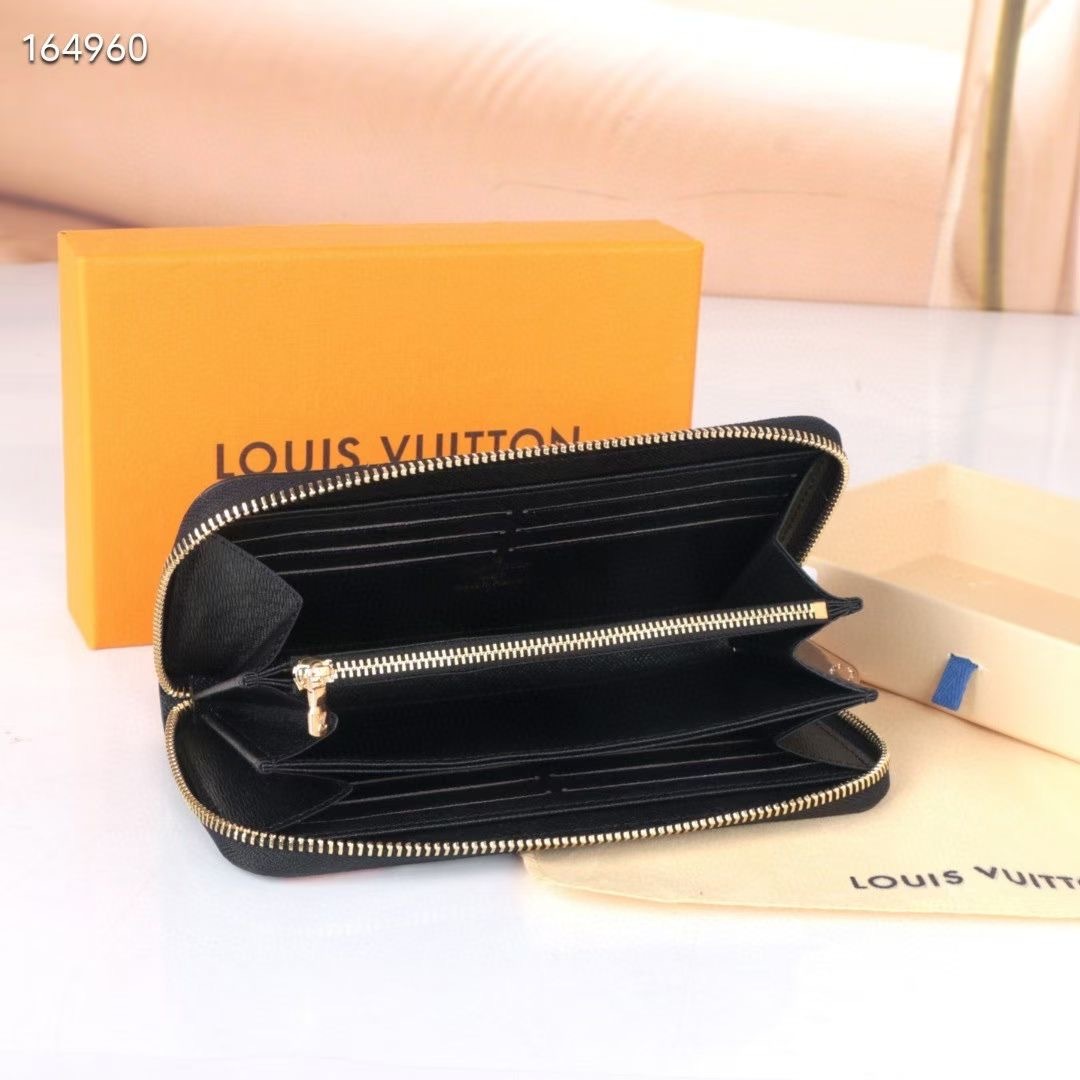 LOUIS VUITTON（ルイヴィトン）SURFIN 財布 M60017