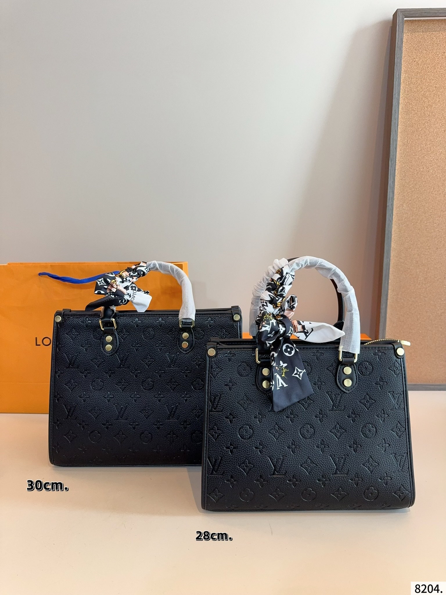 大人気定番商品★ LOUIS VUITTON ルイヴィトン ONTHEGO ハンドバッグ