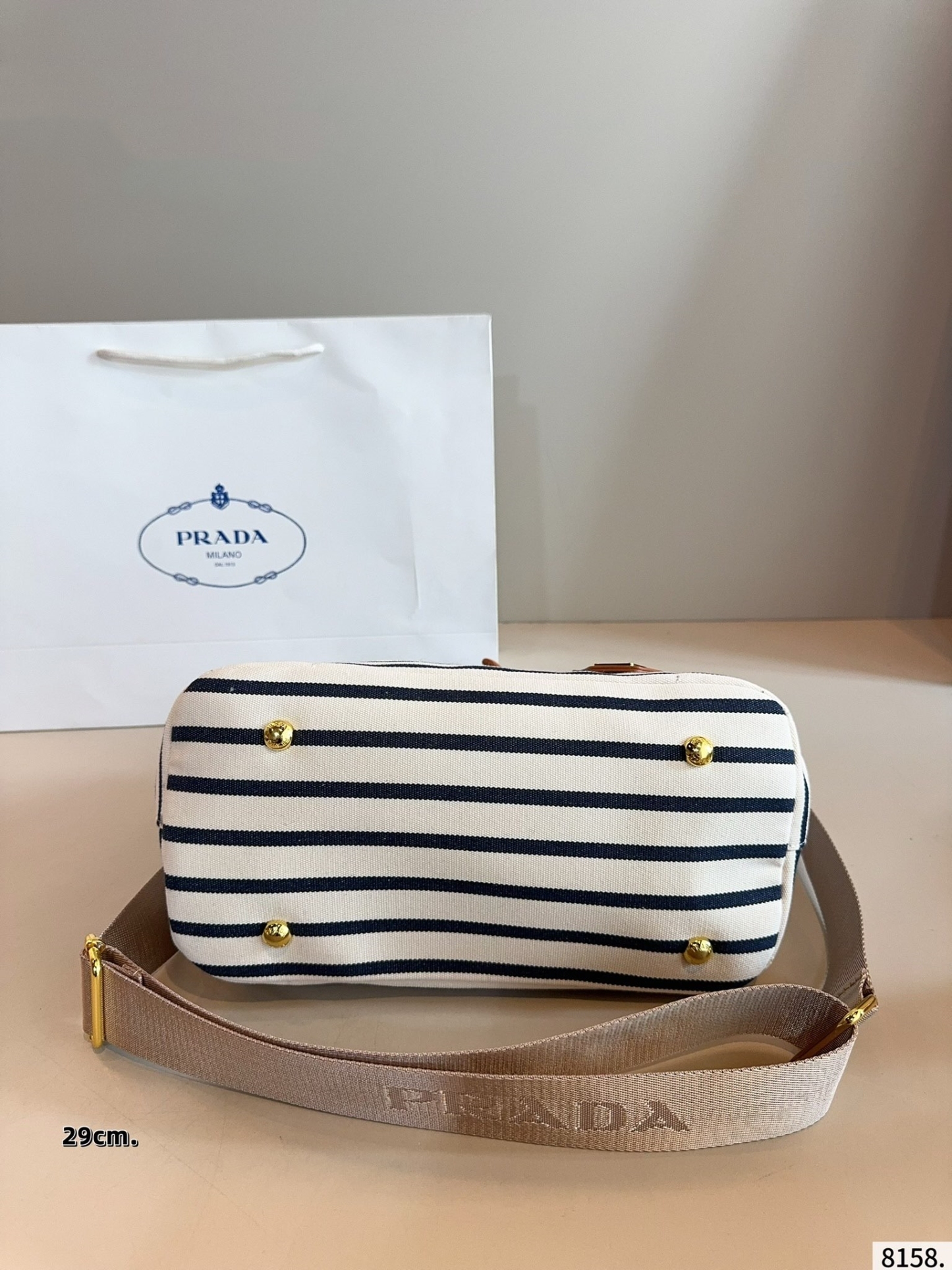 【PRADA公式旗艦店】プラダ ★大人気 ズックのハンドバッグ