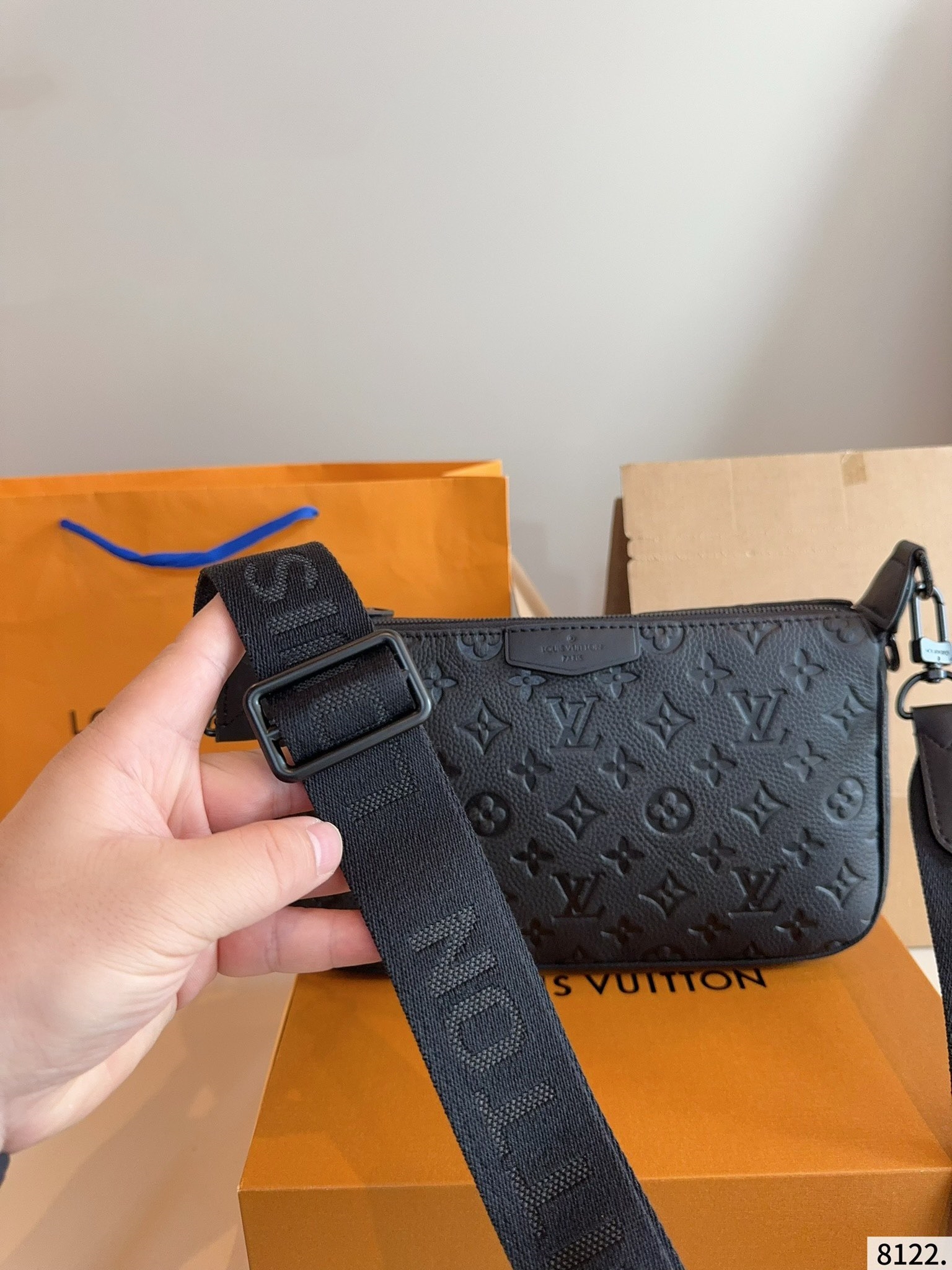 大人気定番商品★LOUIS VUITTON ルイヴィトン S-CAPE メッセンジャーバッグ