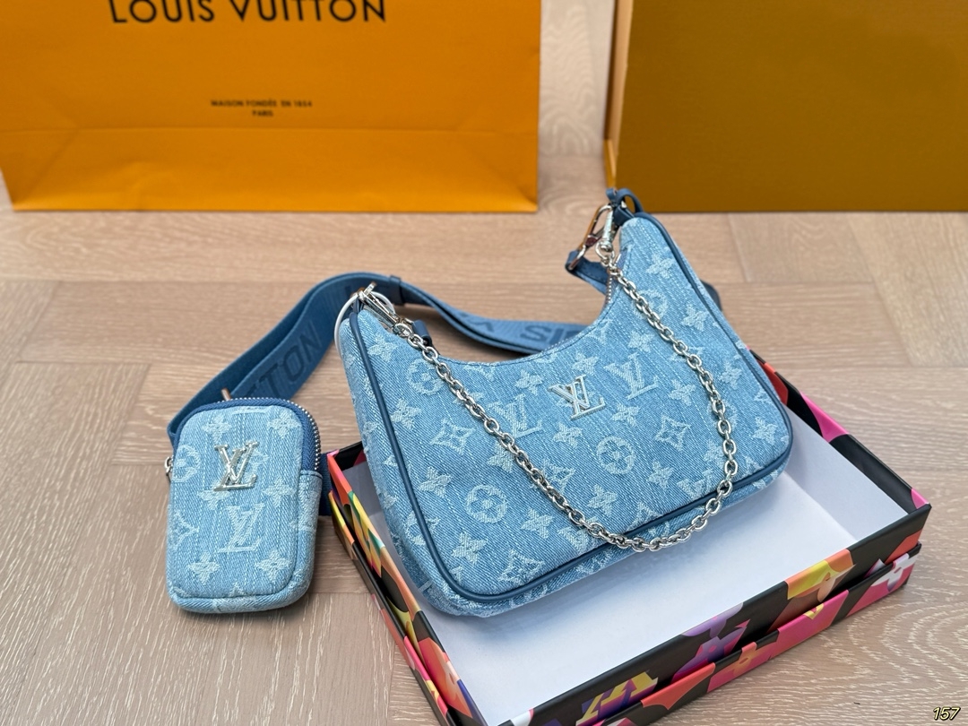 LOUIS VUITTON ルイヴィトン 3つに1つ腋の下バッグ