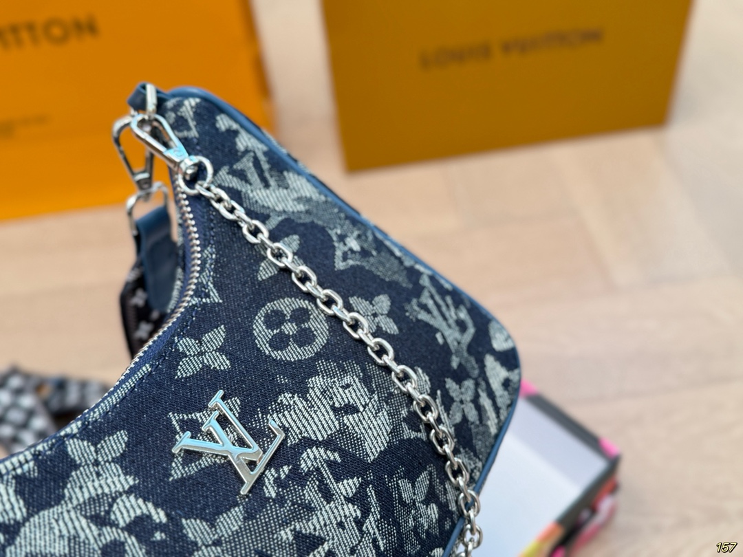 LOUIS VUITTON ルイヴィトン 3つに1つ腋の下バッグ