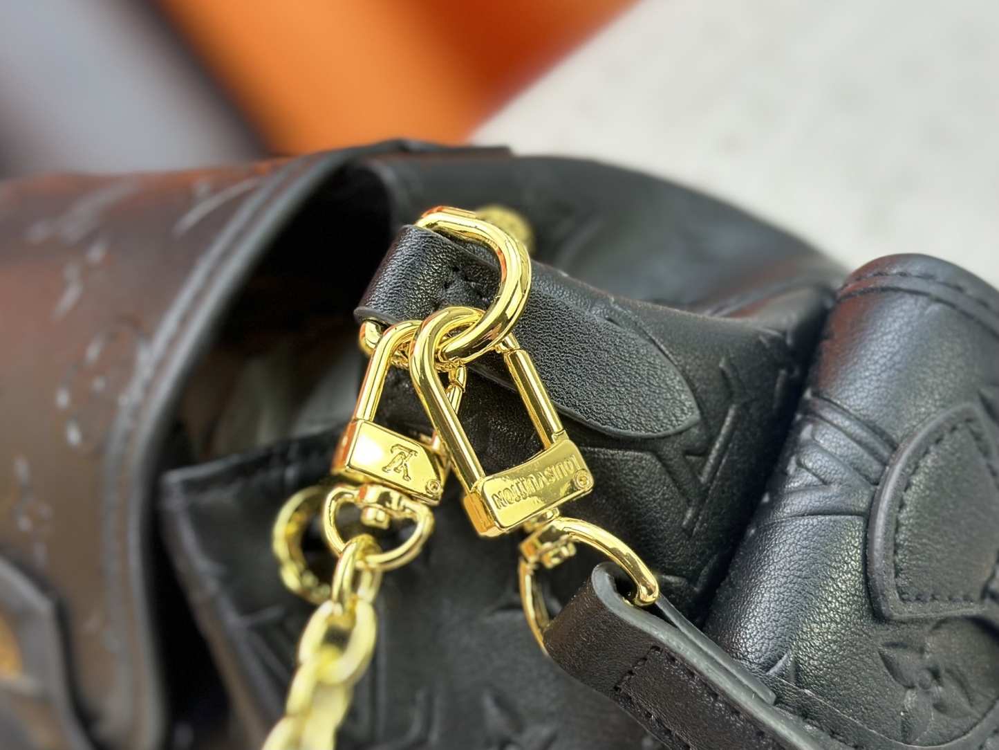 LOUIS VUITTON ルイヴィトン Odysée ショルダーバッグ M25085