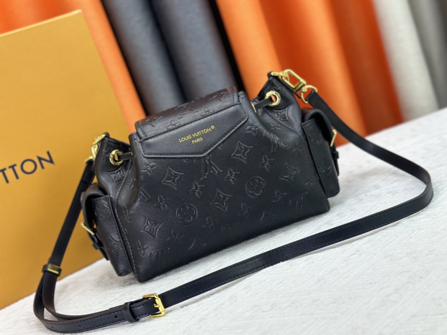 LOUIS VUITTON ルイヴィトン Odysée ショルダーバッグ M25085