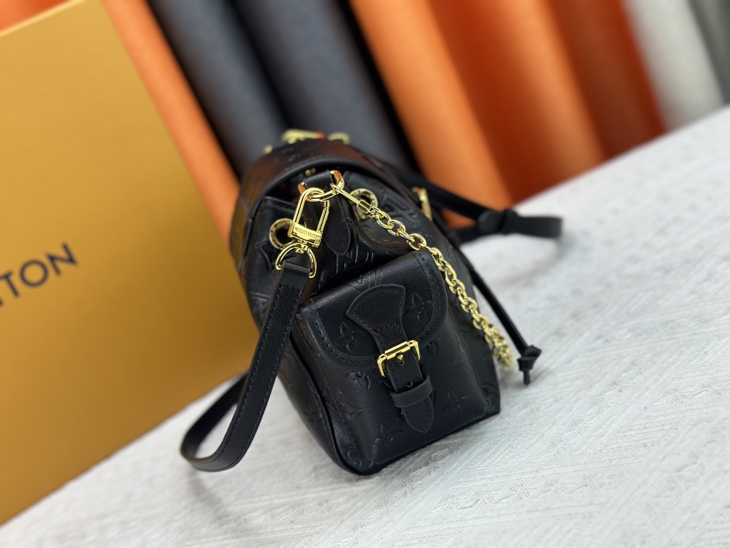 LOUIS VUITTON ルイヴィトン Odysée ショルダーバッグ M25085