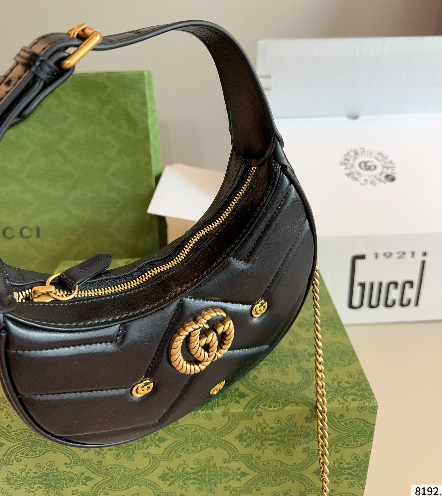 【GUCCI公式旗艦店】グッチ Marmont わきバッグ ハンドバッグ ★超人気