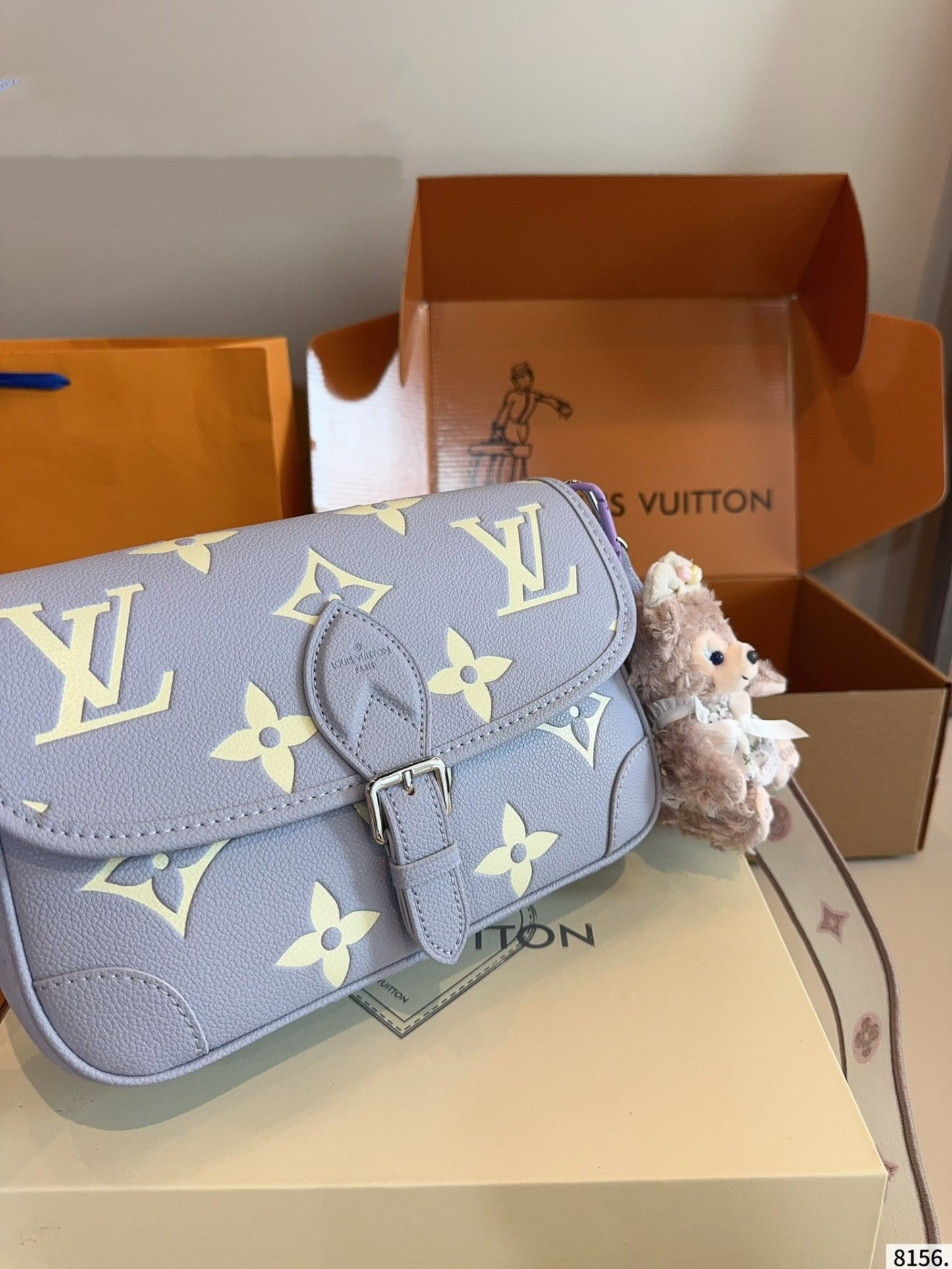 LOUIS VUITTON ルイヴィトン ★大人気 Diane ショルダーバッグ