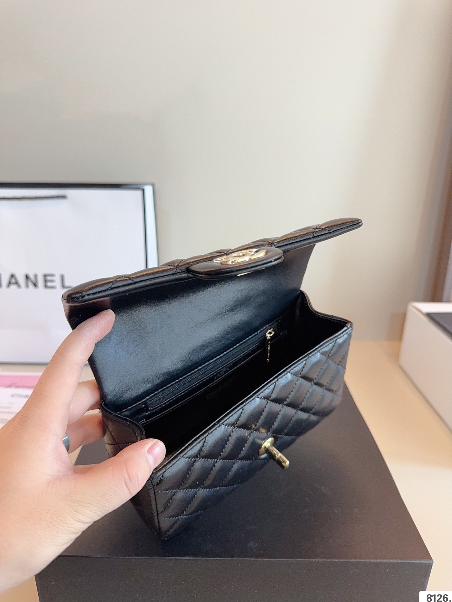 【CHANEL旗艦店】シャネル ★大人気