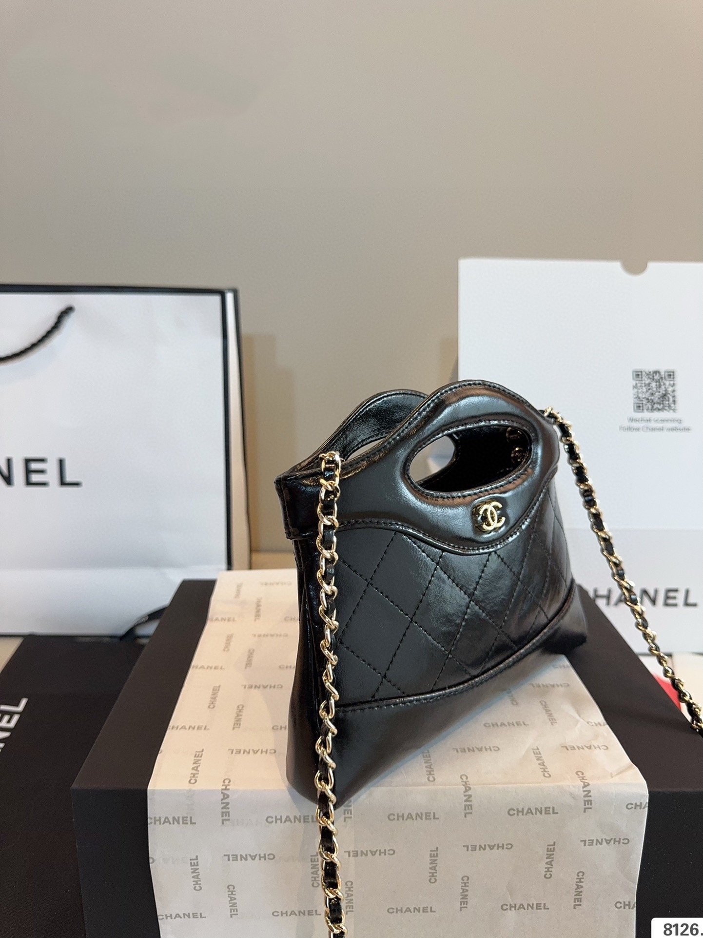 【CHANEL旗艦店】シャネル BAG NANO ハンドバッグ