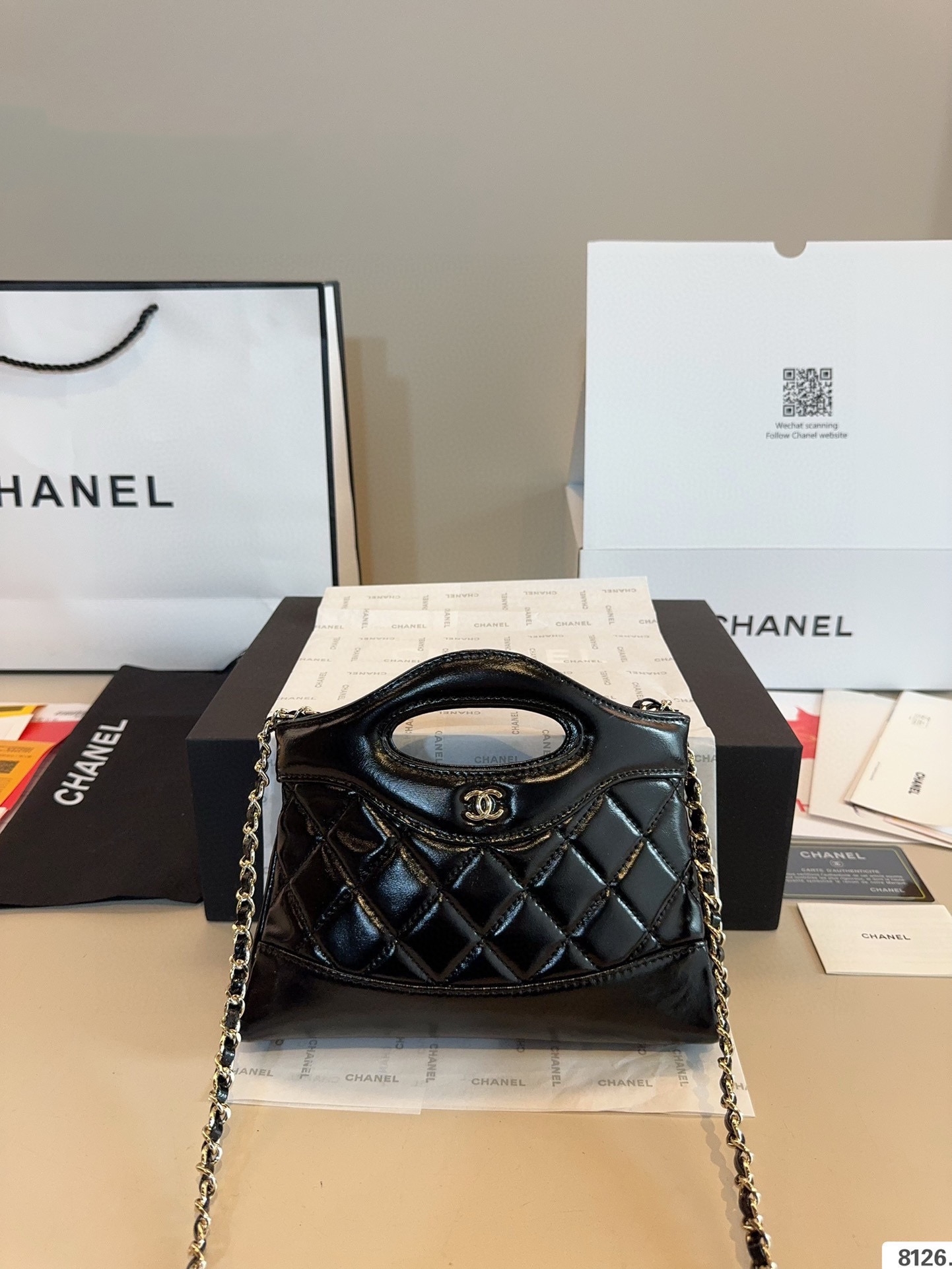 【CHANEL旗艦店】シャネル BAG NANO ハンドバッグ