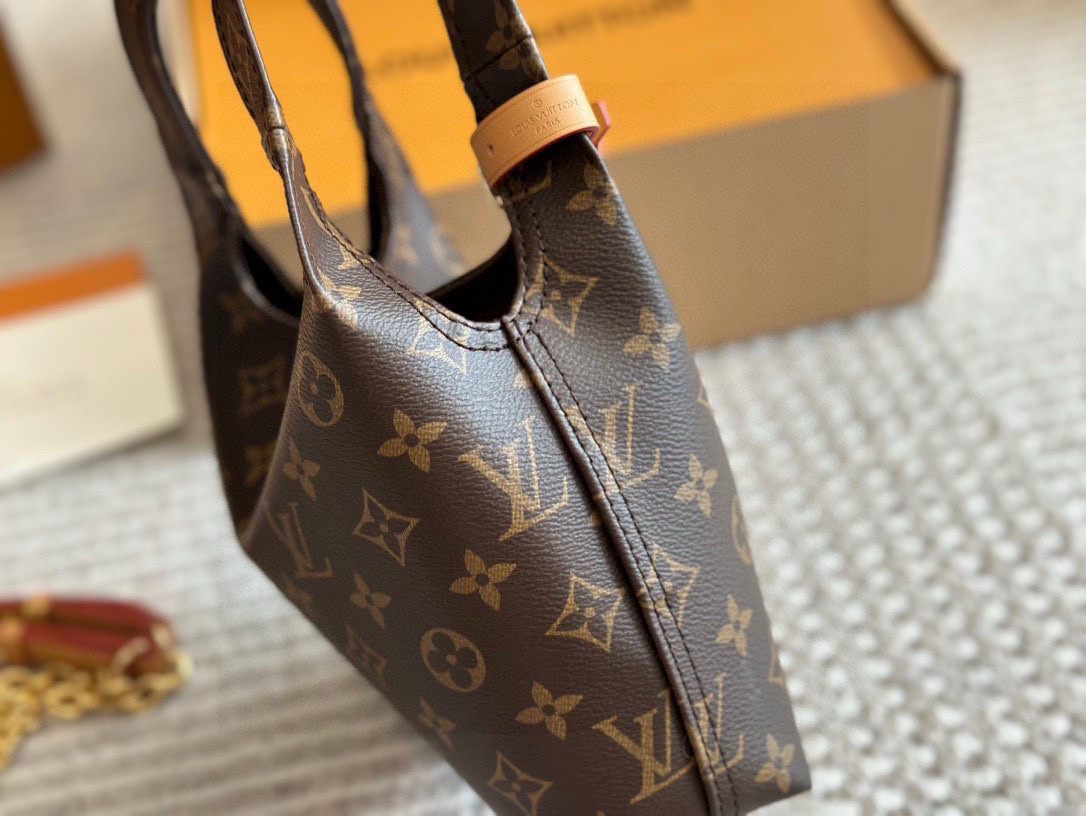 LOUIS VUITTON ルイヴィトン Atlantis BB M46816 ハンドバッグ