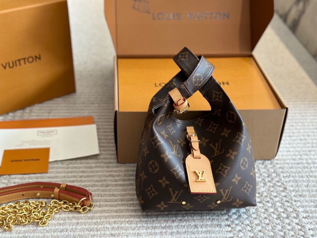 LOUIS VUITTON ルイヴィトン Atlantis BB M46816 ハンドバッグ