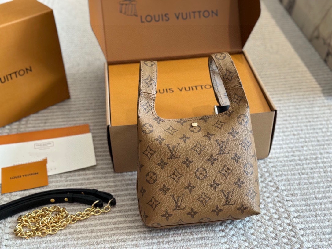 LOUIS VUITTON ルイヴィトン Atlantis BB M46816 ハンドバッグ