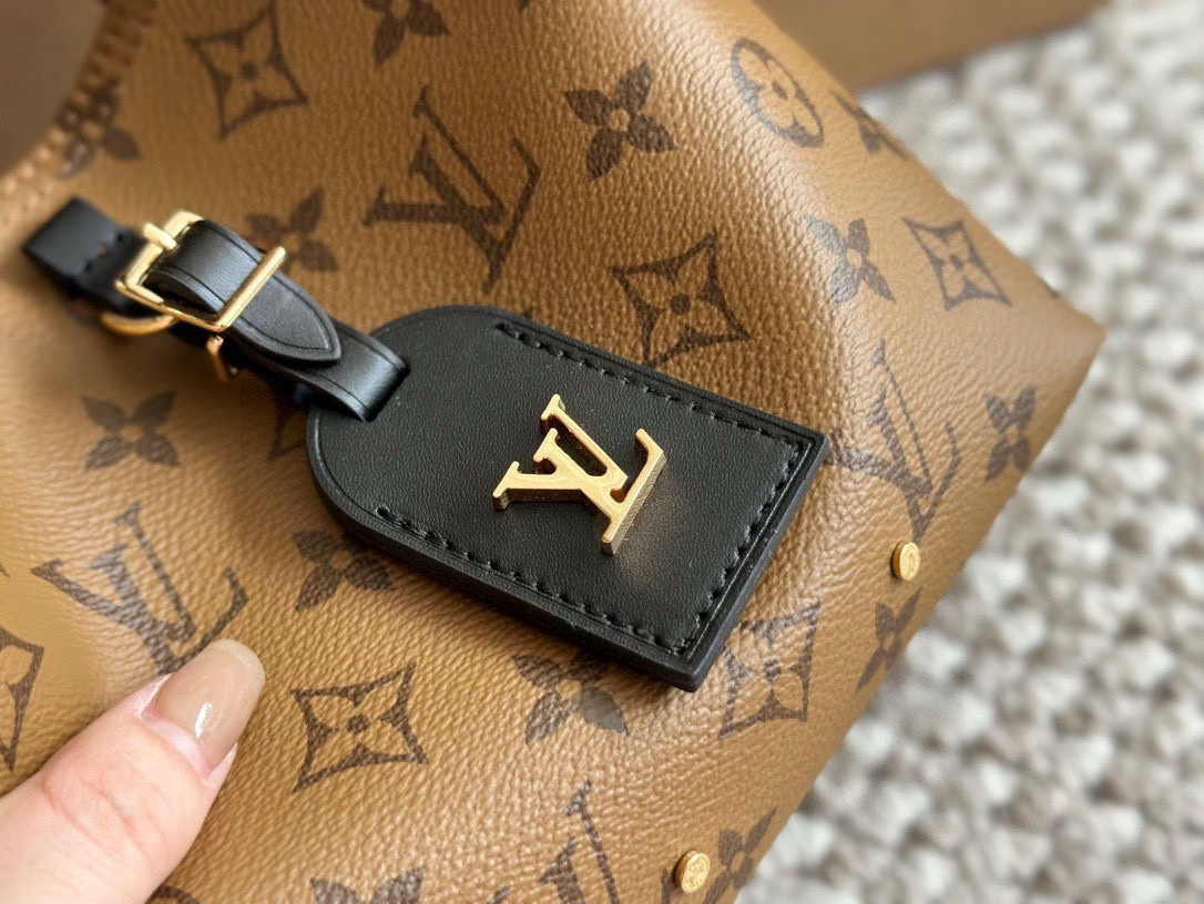 LOUIS VUITTON ルイヴィトン Atlantis BB M46816 ハンドバッグ