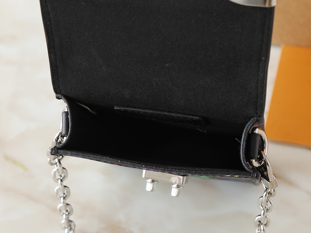 LOUIS VUITTON（ルイヴィトン）Métis 携帯バッグ M14098