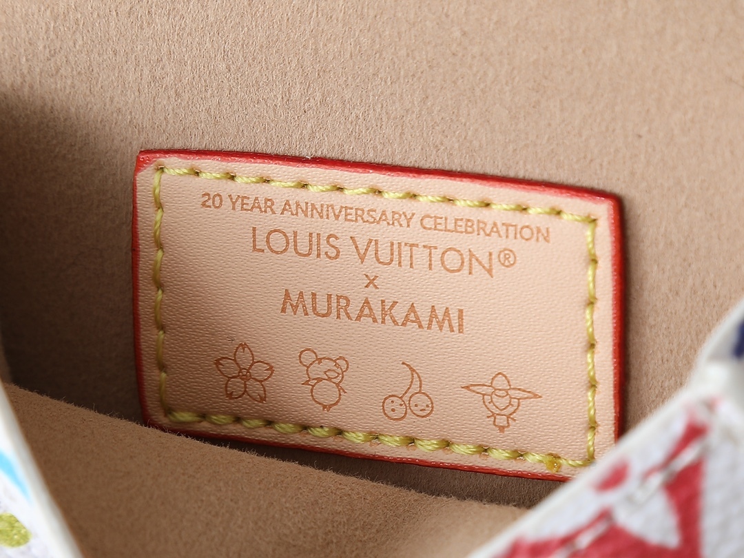 LOUIS VUITTON（ルイヴィトン）Métis 携帯バッグ M14098