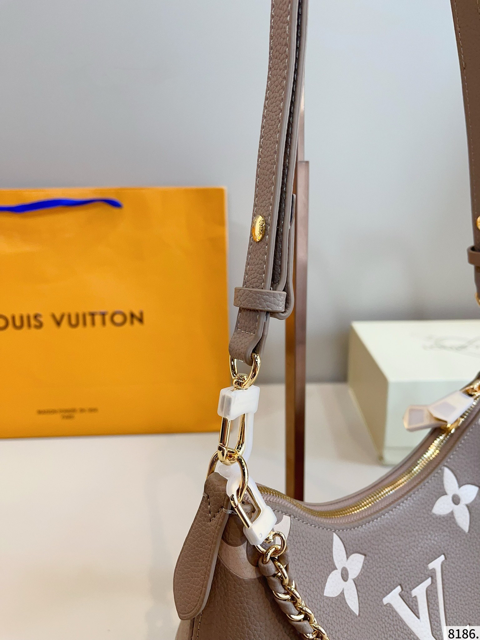 大人気定番商品★LOUIS VUITTON ルイヴィトン Boulogne ショルダーバッグ