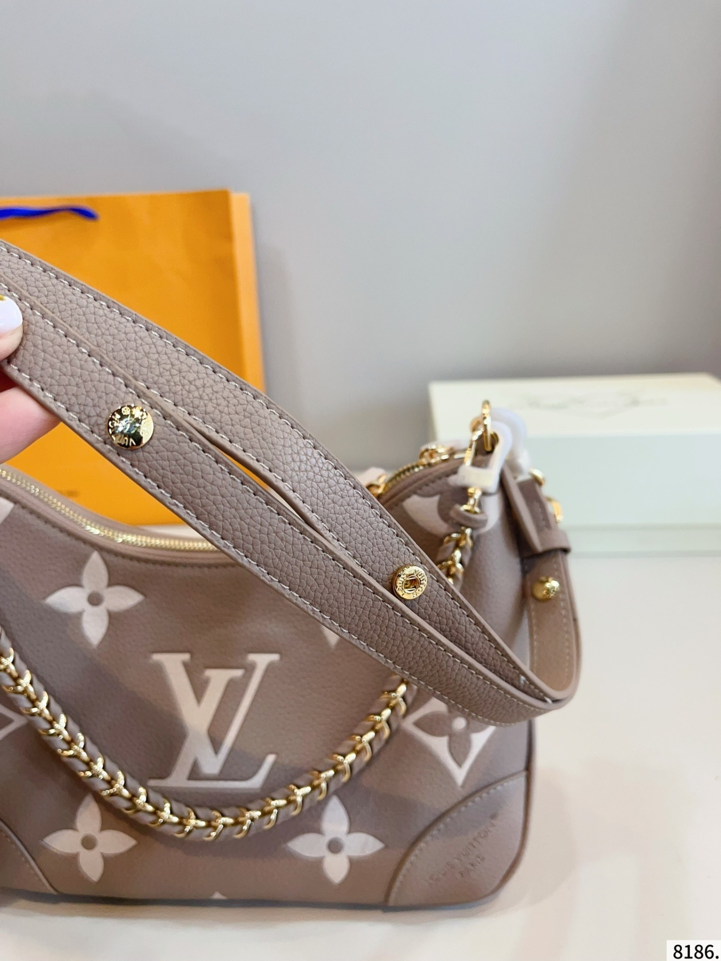 大人気定番商品★LOUIS VUITTON ルイヴィトン Boulogne ショルダーバッグ