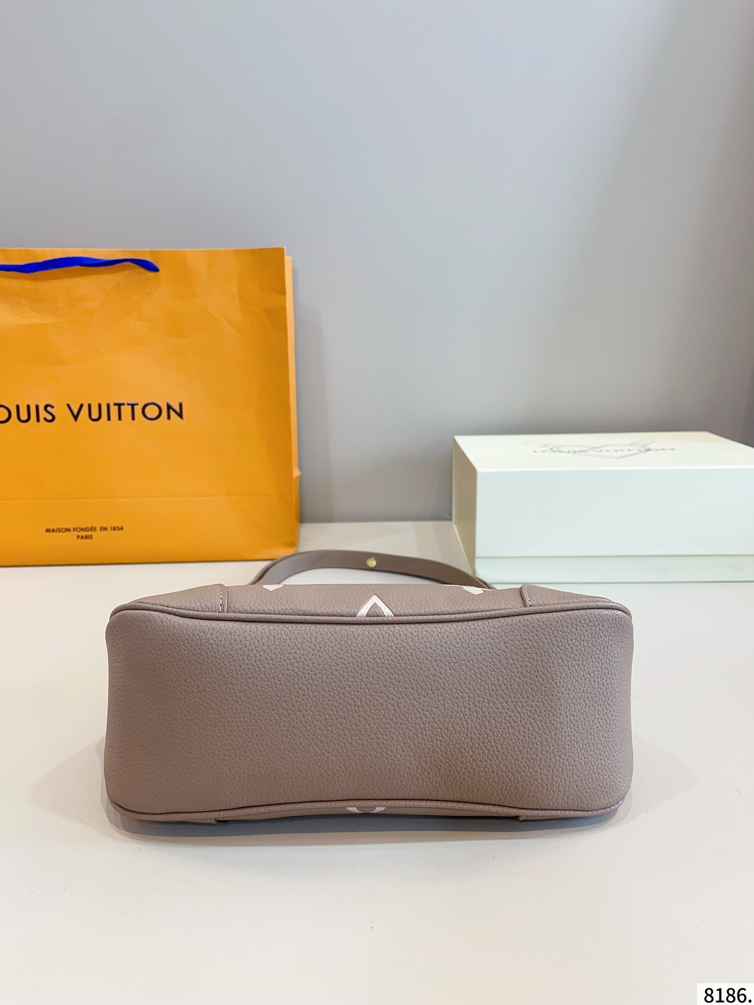 大人気定番商品★LOUIS VUITTON ルイヴィトン Boulogne ショルダーバッグ