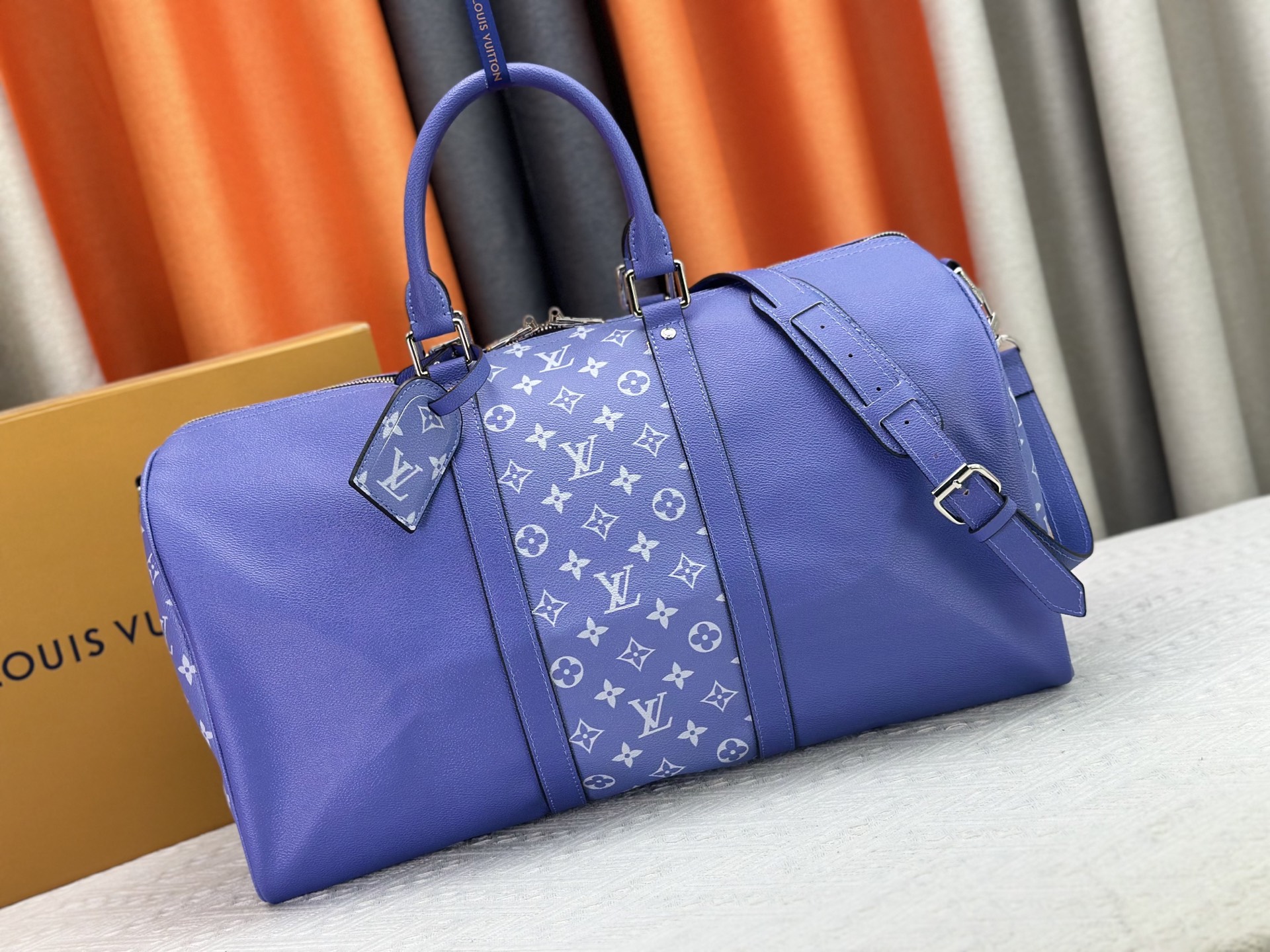 LOUIS VUITTON ルイヴィトン keepall MTaigarama トラベルバッグ