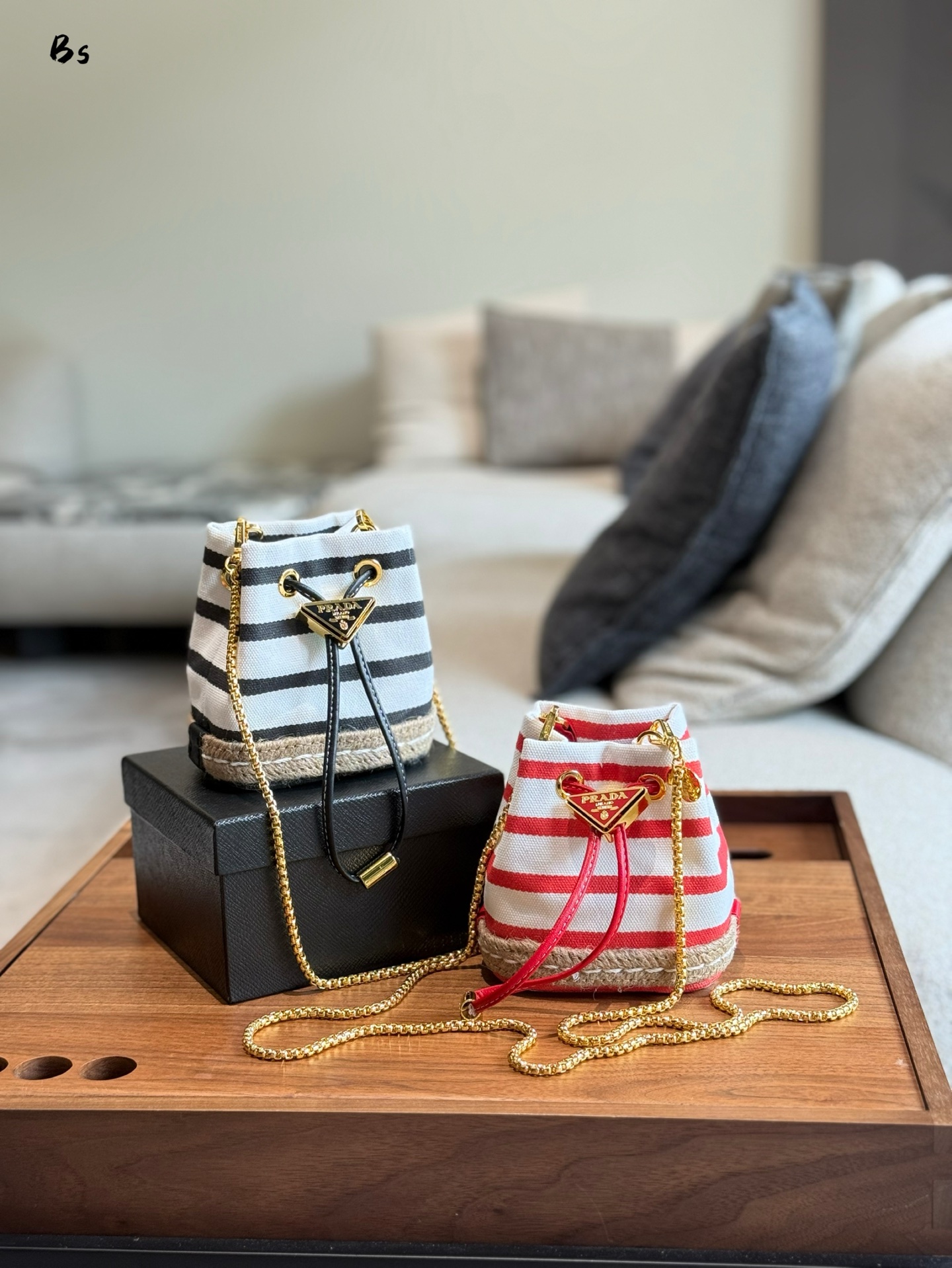 【PRADA公式旗艦店】プラダ MINI バケットバッグ 1NR016