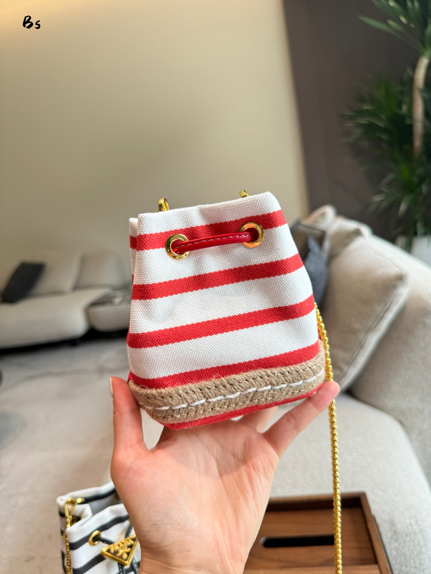 【PRADA公式旗艦店】プラダ MINI バケットバッグ 1NR016