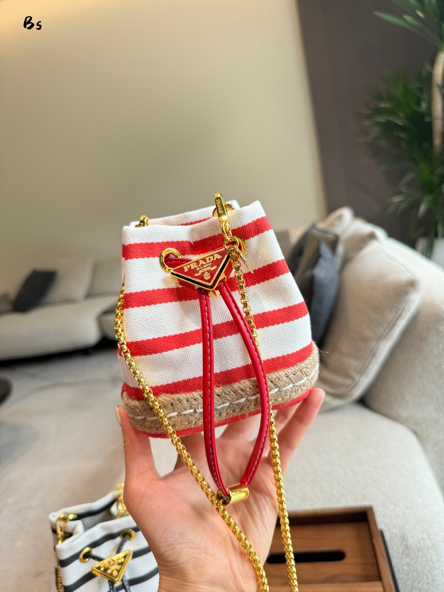 【PRADA公式旗艦店】プラダ MINI バケットバッグ 1NR016